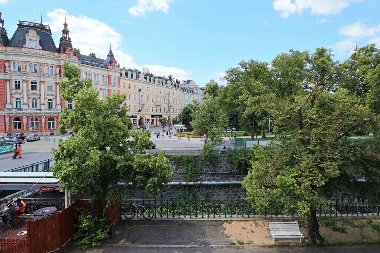 Apartment Termal Karlsbad Exteriör bild